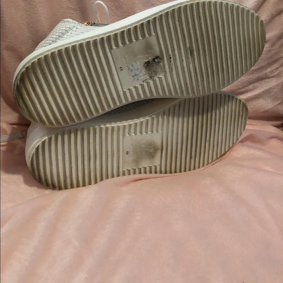 Giuseppe Zanotti Mens  Leather Hi-Top Sneakers - Picture 5 of 8